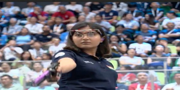 ISSF World Cup: Esha Singh Wins Gold in Women’s 10m Air Pistol, Secures India’s First Medal