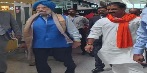 Union Petroleum Minister Hardeep Singh Puri arrives to attend DISHA meet in Varanasi