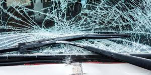 3 people standing on roadside crushed to death, woman critical, accused driver detained in UP