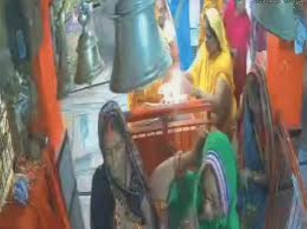 Man detained in Gorakhpur for throwing meat at ladies during temple prayers