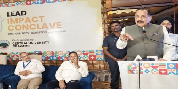 Dr Jitendra Calls For StartUp Awareness Campaign In J&K