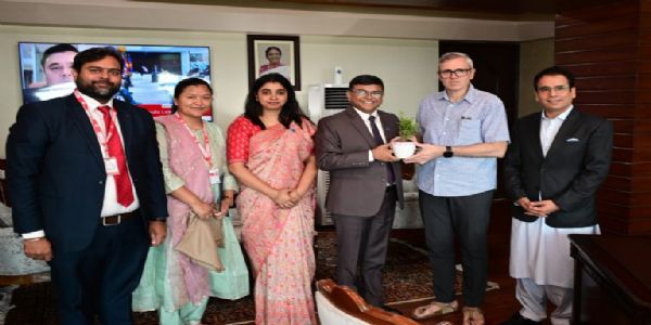 Union Bank Of India Donates ₹1 Crore Towards Flood Relief, Presents Cheque To CM