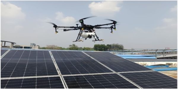 Demonstration organized by North Central Railway for cleaning of Solar Panels using Drone technology at Subedarganj Railway Station (SFG)
