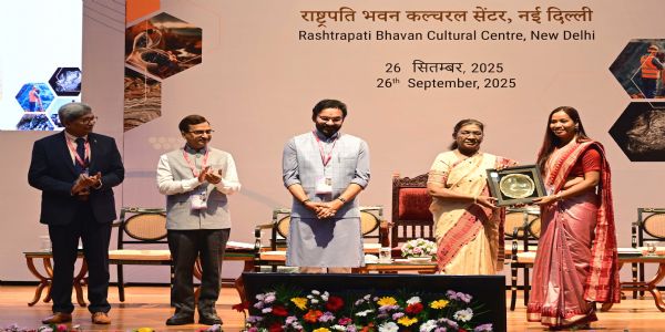 President Droupadi Murmu presents National Geoscience Awards 2024 at Rashtrapati Bhavan