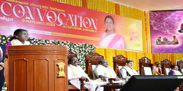 President Droupadi Murmu Graces 10th Convocation of Central University of Tamil Nadu