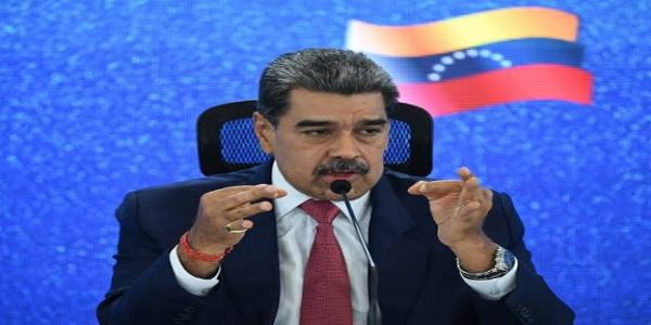 Venezuelan President Maduro Ready to Declare State of Emergency Amid US Military Escalation