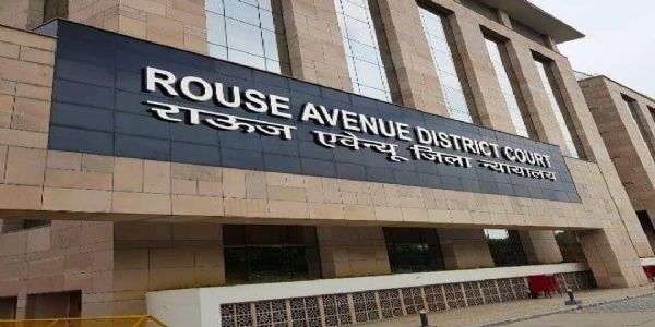 Plea Filed in Rouse Avenue Court Seeking FIR Against Sonia Gandhi Over Alleged Voter List Irregularities