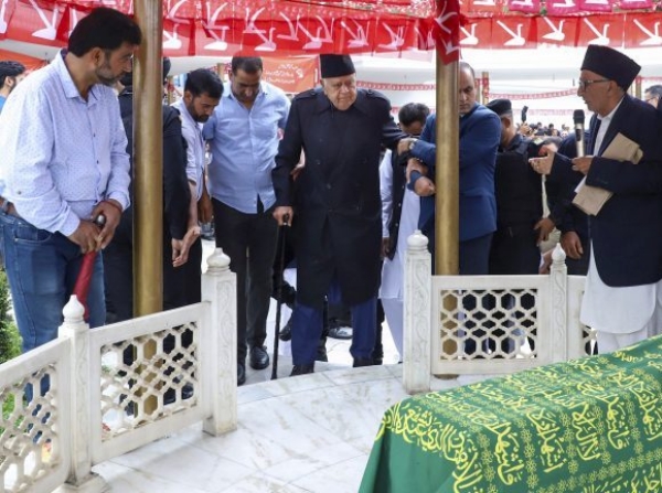 NC Prez, J&K CM Pay Tribute To Party Founder Sheikh Abdullah On Death Anniversary