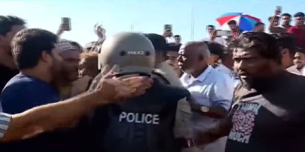 Congress protest against toll collection at NH-66 in Kozhikode,Kerala