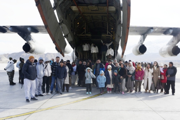 INDIAN AIR FORCE PROVIDES AIRLIFT TO LOCAL LADAKHIS AS PART OF ITS ‘OPERATION SADHBHAWANA