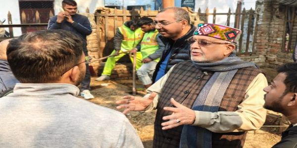 Suresh Kr Khanna orders construct of open gym on site freed from illegal occupation