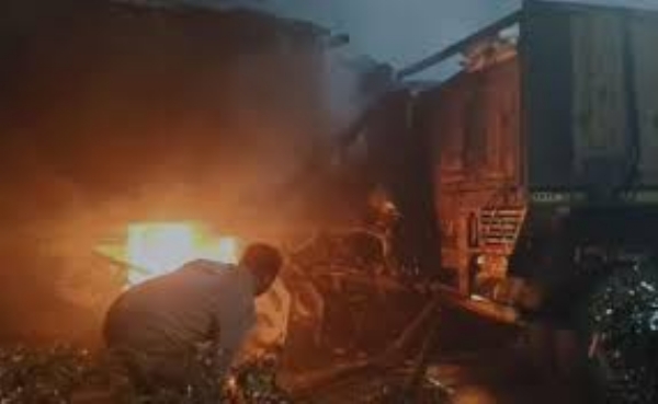 Truck driver charred alive after collision