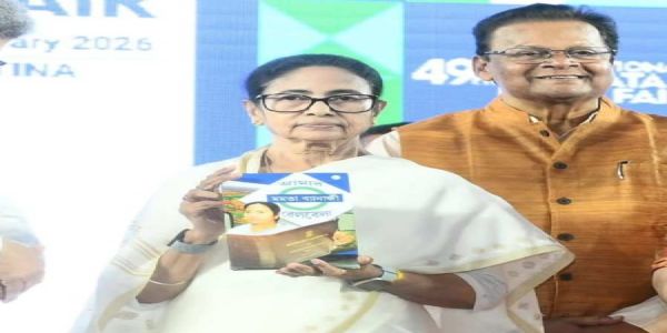 Mamata Banerjee inaugurates Kolkata International Book Fair, announces ₹10 crore for ‘Boi Teerth’