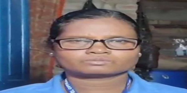 Bangladeshi attacks BLO in Dankuni; Trinamool questions BLO