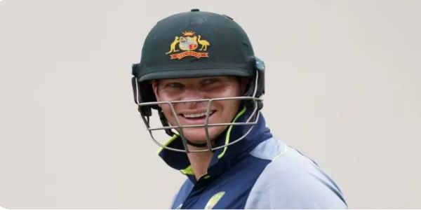 Smith Hails Khawaja