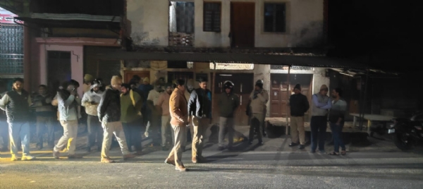 On receiving information, the police reached the spot