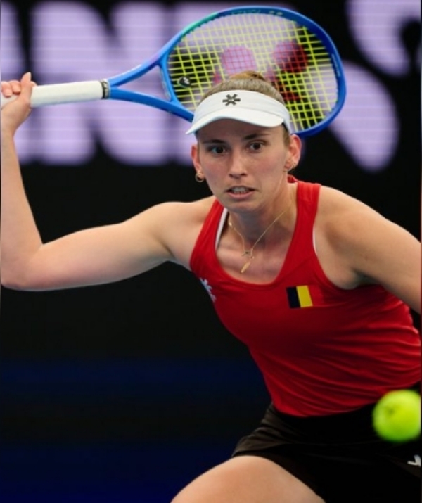 Elise Mertens