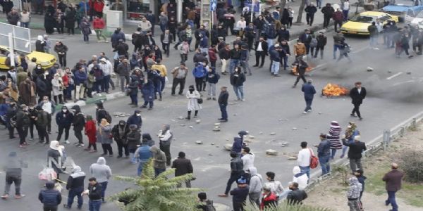 Tenth Day of Unrest in Iran: Protests Spread Across 92 Cities, 36 Dead