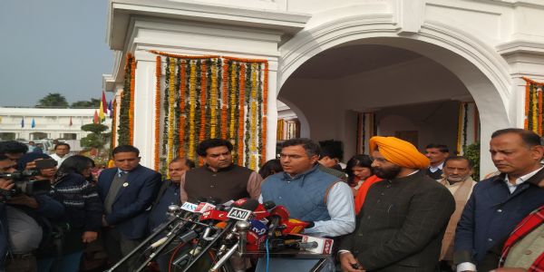 (Lead)Delhi Ministers Urge Atishi