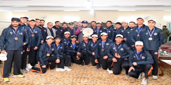 CM Omar Abdullah Felicitates Victorious J&K Under-16 Cricket Team For Historic Vijay Merchant Trophy Win