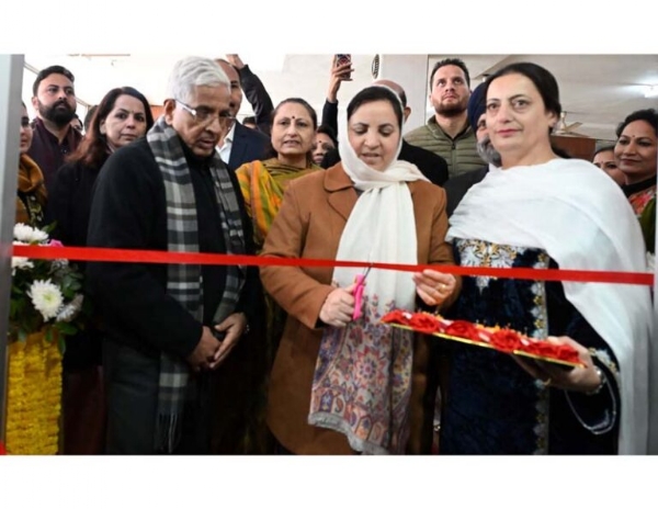 Sakeena Itoo inaugurates Shri Aurobindo Gyan Kendra Sakeena Itoo inaugurates Shri Aurobindo Gyan Kendra