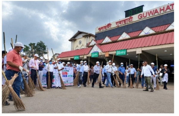 Swachhata Hi Seva 2026 Organising Shramdaan and Plantation Drives at Guwahati Station.