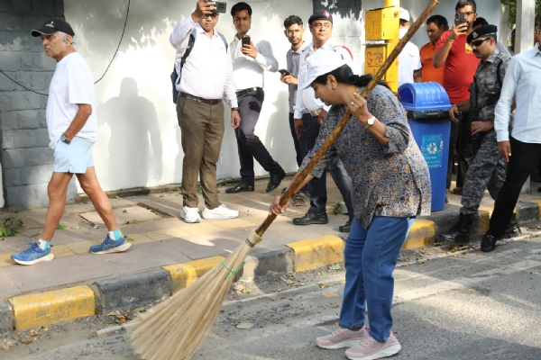 Delhi CM Rekha Gupta Delhi CM Rekha Gupta