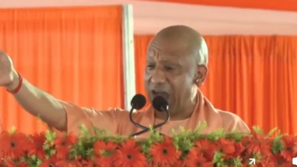 UP CM at event organized for inauguration and foundation stone laying of 78 development projects costing more than Rs. 803 crore UP CM at event organized for inauguration and foundation stone laying of 78 development projects costing more than Rs. 803 crore