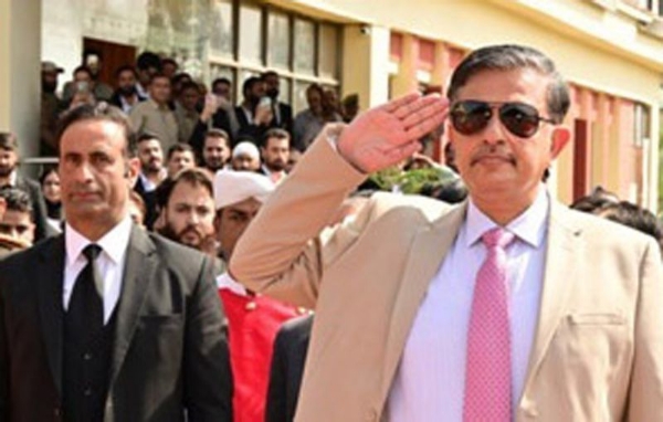 Chief Justice Interacts With Judicial Officers, Addresses Kashmir Advocates Association At Srinagar