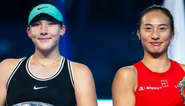 Zheng Qinwen and Mirra Andreeva