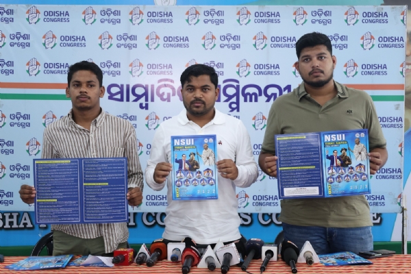 State NSUI president Bibhuti Bhushan Mahapatra and others