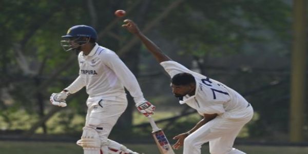 Ranji Trophy 2026–27: Siraj-Led Hyderabad Thrash Tripura by an Innings and 40 Runs