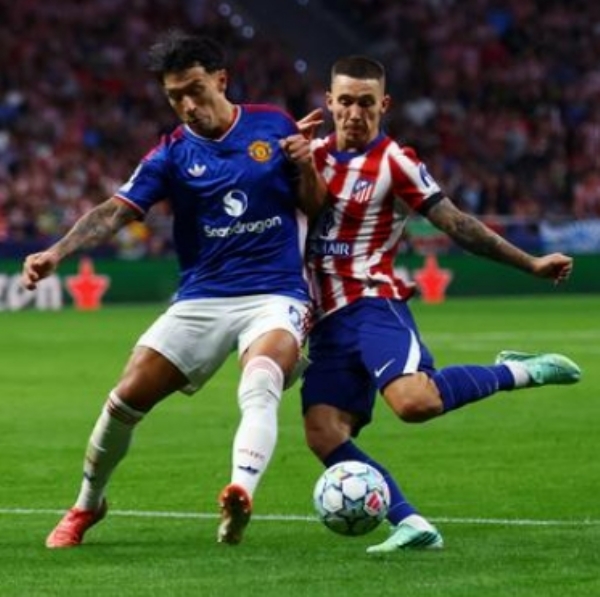 Lisandro Martinez Hits Out at Manchester United’s Football Chiefs, Says More Should Have Been Done to Strengthen the Squad Lisandro Martinez Hits Out at Manchester United’s Football Chiefs, Says More Should Have Been Done to Strengthen the Squad