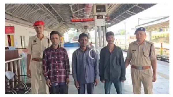 Image of the Three Bangladeshi Nationals Detained By RPF At Assam’s Lumding Railway Junction.