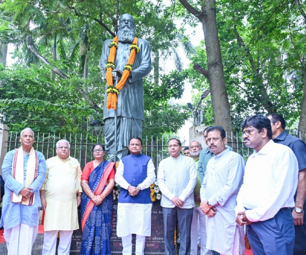 CM Mohan Charan Majhi Pays Tribute to Eminent Odia Litterateur Biswanath Kar on Death Anniversary