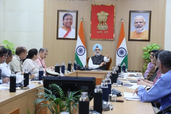 Delhi Lieutenant Governor Taranjit Singh Sandhu reviews the functioning of the Directorate of Prosecution on Monday.