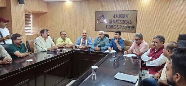BJP, JCCI seek withdrawal of show-cause notices to traders during festive season