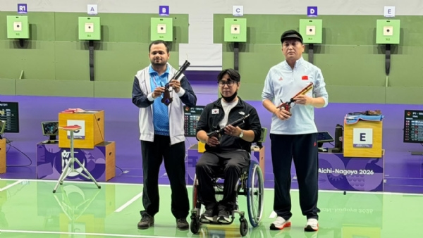 Manish Narwal,Jo Jeongdu,Yang Chao