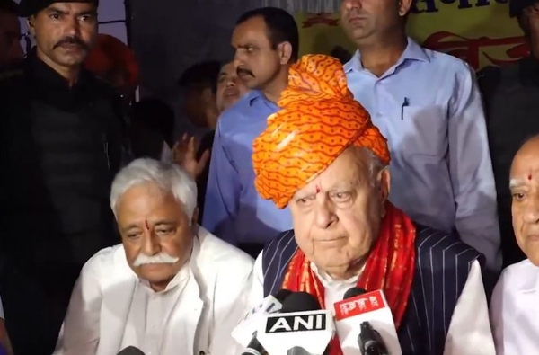 Farooq Abdullah Defends Peaceful Protests, Alleges EC Favoured Ruling Party