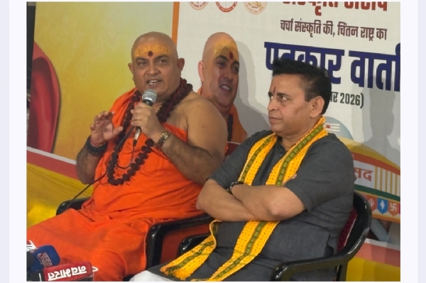 Swami Jitendranand Saraswati, General Secretary of the Akhil Bharatiya Sant Samiti, and Sunil Deodhar, Chairman of the Culture Parliament Organising Committee, during a press conference in New Delhi.