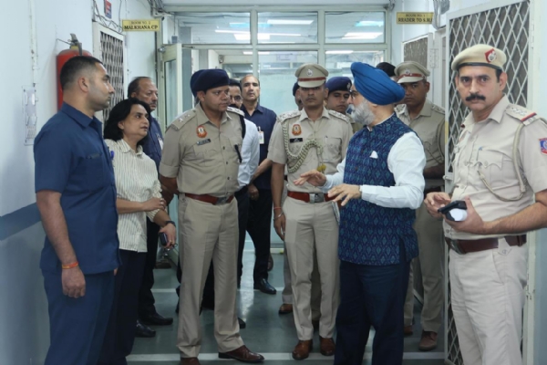 Delhi Lieutenant Governor Taranjit Singh Sandhu visits Dwarka Sector 23 Police Station on Thursday.