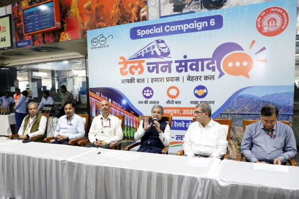 ‘Rail Jan Samvad’ at New Delhi Railway Station: Railway Board Chairman Engages Directly with Passengers # ‘Rail Jan Samvad’ at New Delhi Railway Station: Railway Board Chairman Engages Directly with Passengers New Delhi, October 22 (H.S.): Satish Kumar, Chairman and Chief Executive Officer of the Railway Board, interacted directly with passengers during the ‘Rail Jan Samvad’ programme held at New Delhi Railway Station on Thursday. He listened to their concerns, suggestions and expectations and apprised them of Indian Railways’ ongoing efforts to improve station cleanliness and passenger amenities. Organised by the Delhi Division of Northern Railway, the initiative aims to strengthen communication between railway authorities and passengers while improving station cleanliness and passenger facilities through public participation. Senior officials from the Railway Board and Northern Railway, including Rajesh Kumar Pandey and Pushpesh Raman Tripathi, were also present on the occasion. During the programme, Kumar briefed passengers on measures being undertaken to strengthen station sanitation, upgrade passenger amenities and provide a clean, safe and comfortable travel experience. He encouraged passengers to share their feedback and suggestions regarding cleanliness and other facilities. Railway officials listened attentively to the concerns and recommendations put forward by passengers. On the occasion, the Railway Board Chairman and CEO administered a cleanliness pledge to officials, employees and passengers. In recognition of their commendable contributions to sanitation, 20 Swachhagrahis at New Delhi Railway Station were felicitated. A street play was also staged on the station premises to raise awareness about the importance of cleanliness. Besides New Delhi Railway Station, the ‘Rail Jan Samvad’ programme was organised at several other stations under the Delhi Division of Northern Railway. These included Hazrat Nizamuddin, Anand Vihar Terminal, Delhi Junction, Delhi Sarai Rohilla, Delhi Cantt, Faridabad, Gurugram, Ghaziabad, Shakur Basti, Meerut City, Delhi Shahdara, Kurukshetra, Rohtak, Karnal, Panipat, Shamli, Muzaffarnagar, Meerut Cantt, Jind Junction, Jakhal, Sonipat and Narwana railway stations. At these stations, divisional officials interacted with passengers and gathered feedback and suggestions on cleanliness, passenger amenities and various aspects of railway services. According to the railway administration, the initiative seeks to address passengers’ concerns, facilitate continuous service improvements and foster a shared sense of responsibility for station maintenance. Through the programme, the railway administration underscored the importance of passenger satisfaction, public participation and collective responsibility in its efforts to develop cleaner, more efficient and passenger-friendly railway stations. ‘Rail Jan Samvad’ at New Delhi Railway Station: Railway Board Chairman Engages Directly with Passengers # ‘Rail Jan Samvad’ at New Delhi Railway Station: Railway Board Chairman Engages Directly with Passengers New Delhi, October 22 (H.S.): Satish Kumar, Chairman and Chief Executive Officer of the Railway Board, interacted directly with passengers during the ‘Rail Jan Samvad’ programme held at New Delhi Railway Station on Thursday. He listened to their concerns, suggestions and expectations and apprised them of Indian Railways’ ongoing efforts to improve station cleanliness and passenger amenities. Organised by the Delhi Division of Northern Railway, the initiative aims to strengthen communication between railway authorities and passengers while improving station cleanliness and passenger facilities through public participation. Senior officials from the Railway Board and Northern Railway, including Rajesh Kumar Pandey and Pushpesh Raman Tripathi, were also present on the occasion. During the programme, Kumar briefed passengers on measures being undertaken to strengthen station sanitation, upgrade passenger amenities and provide a clean, safe and comfortable travel experience. He encouraged passengers to share their feedback and suggestions regarding cleanliness and other facilities. Railway officials listened attentively to the concerns and recommendations put forward by passengers. On the occasion, the Railway Board Chairman and CEO administered a cleanliness pledge to officials, employees and passengers. In recognition of their commendable contributions to sanitation, 20 Swachhagrahis at New Delhi Railway Station were felicitated. A street play was also staged on the station premises to raise awareness about the importance of cleanliness. Besides New Delhi Railway Station, the ‘Rail Jan Samvad’ programme was organised at several other stations under the Delhi Division of Northern Railway. These included Hazrat Nizamuddin, Anand Vihar Terminal, Delhi Junction, Delhi Sarai Rohilla, Delhi Cantt, Faridabad, Gurugram, Ghaziabad, Shakur Basti, Meerut City, Delhi Shahdara, Kurukshetra, Rohtak, Karnal, Panipat, Shamli, Muzaffarnagar, Meerut Cantt, Jind Junction, Jakhal, Sonipat and Narwana railway stations. At these stations, divisional officials interacted with passengers and gathered feedback and suggestions on cleanliness, passenger amenities and various aspects of railway services. According to the railway administration, the initiative seeks to address passengers’ concerns, facilitate continuous service improvements and foster a shared sense of responsibility for station maintenance. Through the programme, the railway administration underscored the importance of passenger satisfaction, public participation and collective responsibility in its efforts to develop cleaner, more efficient and passenger-friendly railway stations.