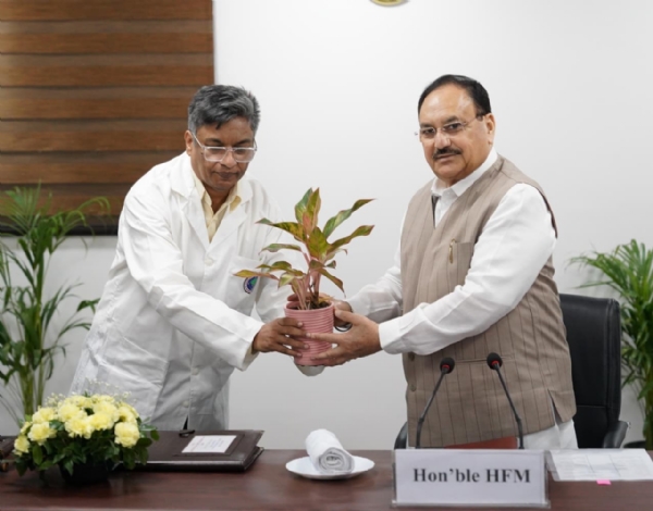 Union Health Minister J. P. Nadda, accompanied by Dr. Prof. Vivek Dewan, Medical Superintendent of Dr. Ram Manohar Lohia Hospital, during a review of healthcare services at the hospital.