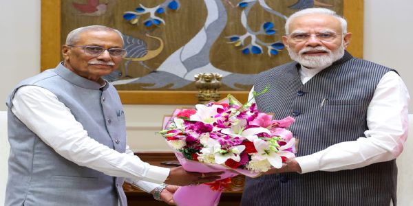 Uttarakhand Governor Dr Dhal Singh Bisen Calls on Prime Minister Narendra Modi in New Delhi
