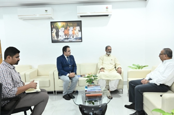 Deputy CM Reviews Response Plan