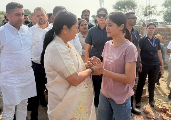 Delhi Chief Minister Rekha Gupta meets animal welfare activist Jagriti Mishra at her residence Delhi Chief Minister Rekha Gupta meets animal welfare activist Jagriti Mishra at her residence