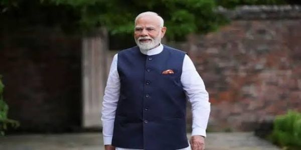 PM Modi Arrives in Varanasi; Set to Inaugurate Rs 150-Crore Industrial Facility and Witness IAF Aerial Display