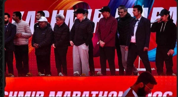 CM Omar Abdullah Flags Off Kashmir Marathon 3.0, Srinagar Hosts Over 2,000 Runners