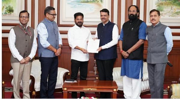 Telangana CM Revanth Reddy meets Maharashtra CM Devendra Fadnavis in Mumbai on Monday. Telangana CM Revanth Reddy meets Maharashtra CM Devendra Fadnavis in Mumbai on Monday.