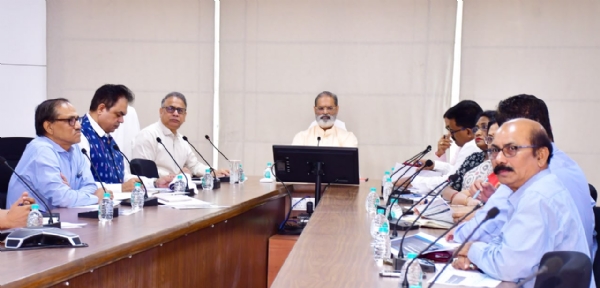 Odisha Deputy CM Reviews Power Sector Preparedness for Cyclone Arnab